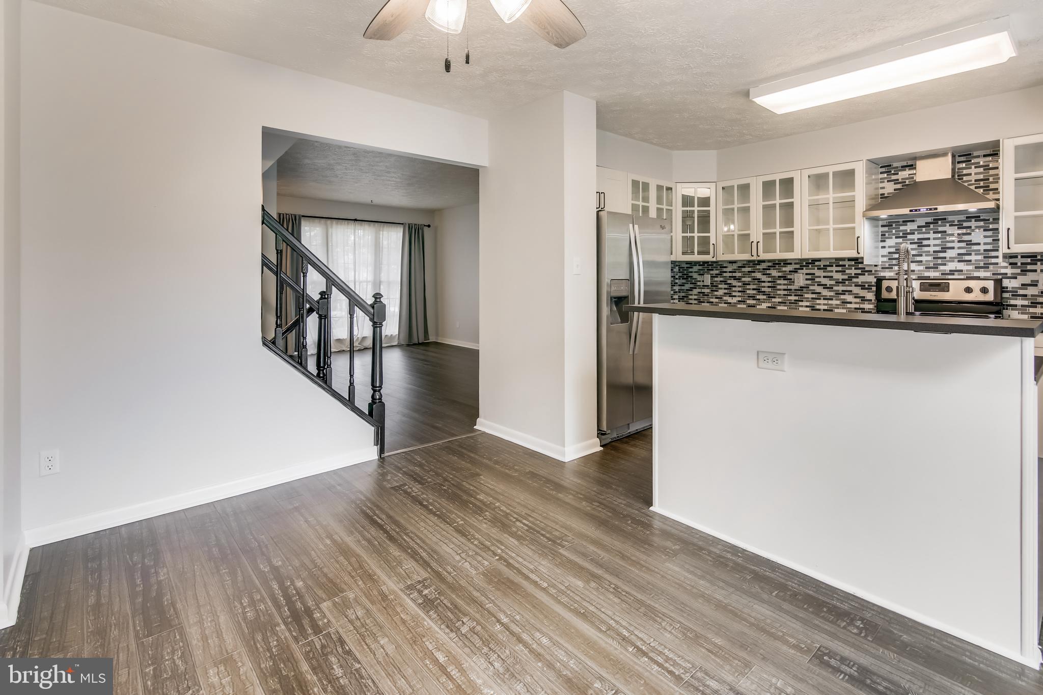 CONSTANT FRIENDSHIP - Residential