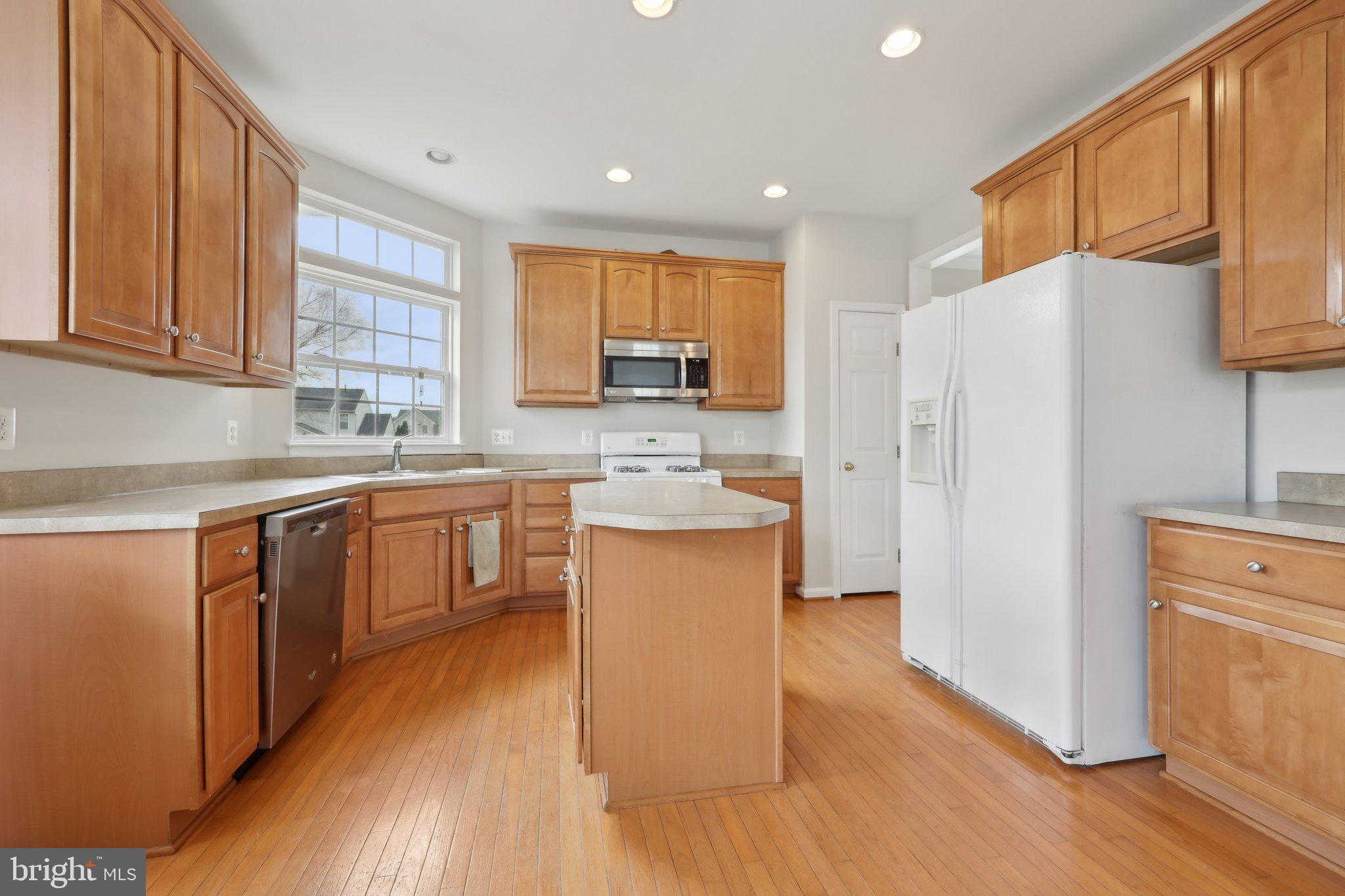 NEW TOWN MEADOWS - Residential