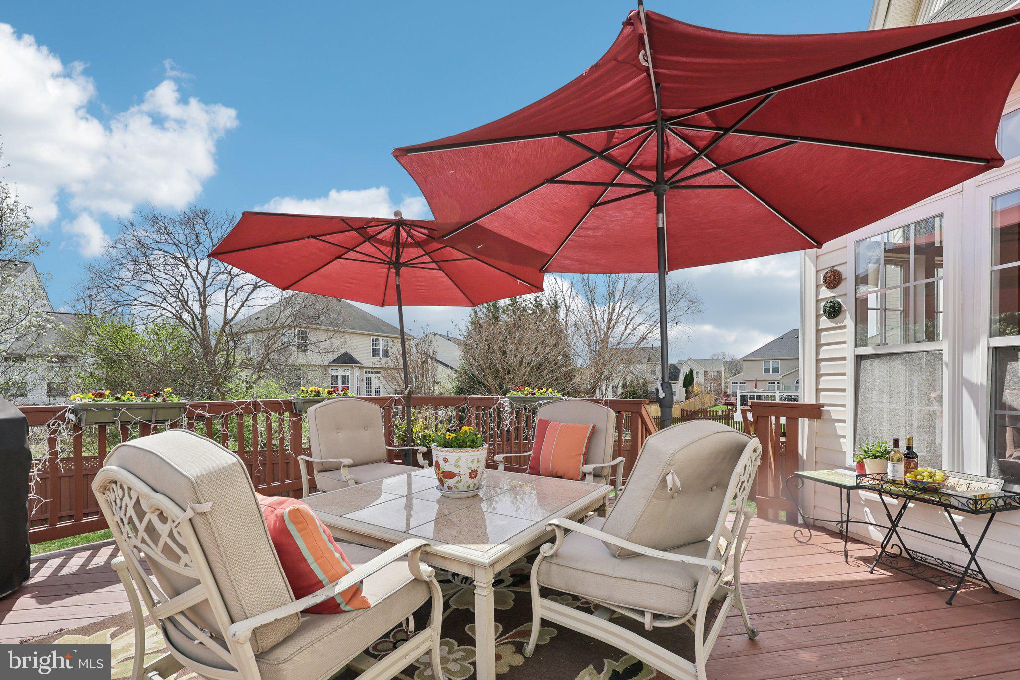 NEW TOWN MEADOWS - Residential