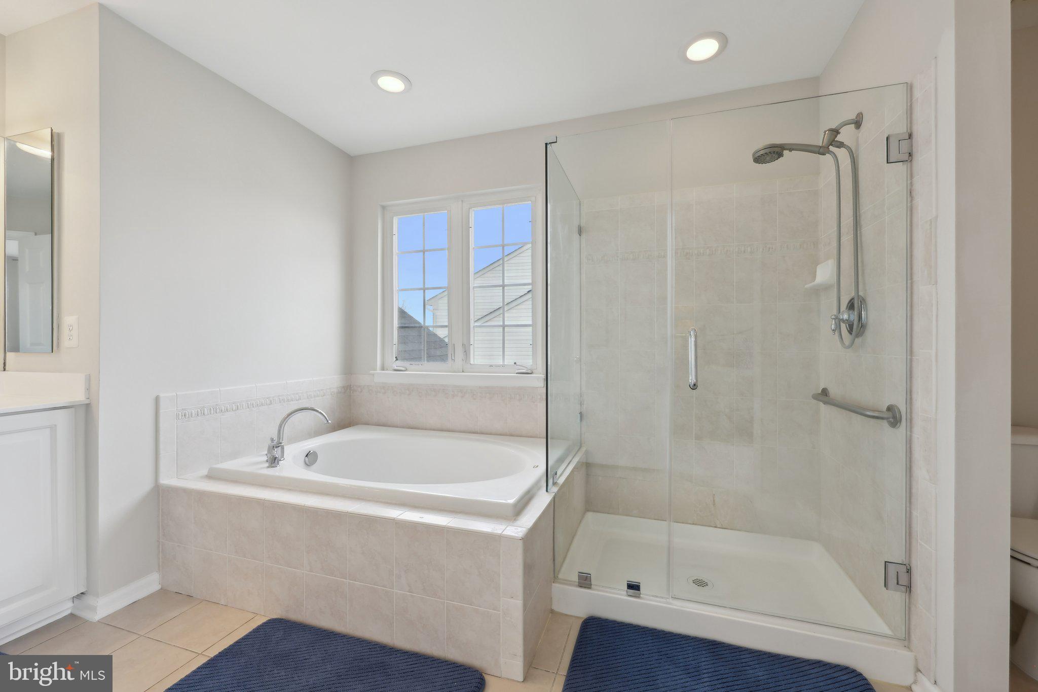 NEW TOWN MEADOWS - Residential