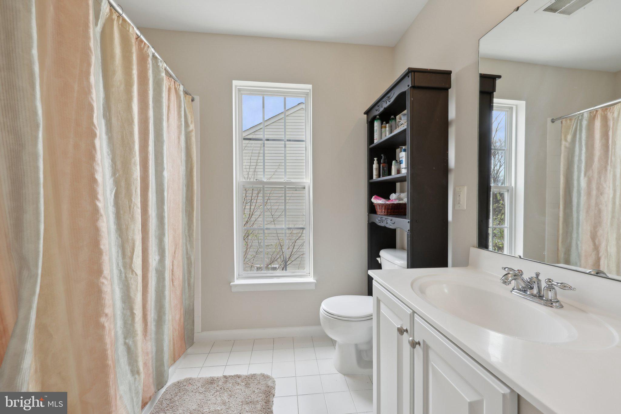 NEW TOWN MEADOWS - Residential