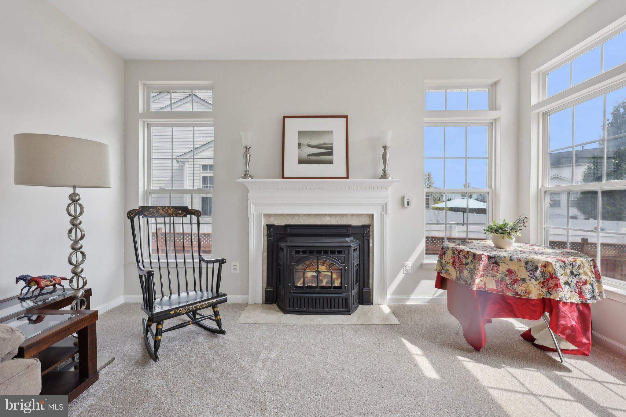 NEW TOWN MEADOWS - Residential