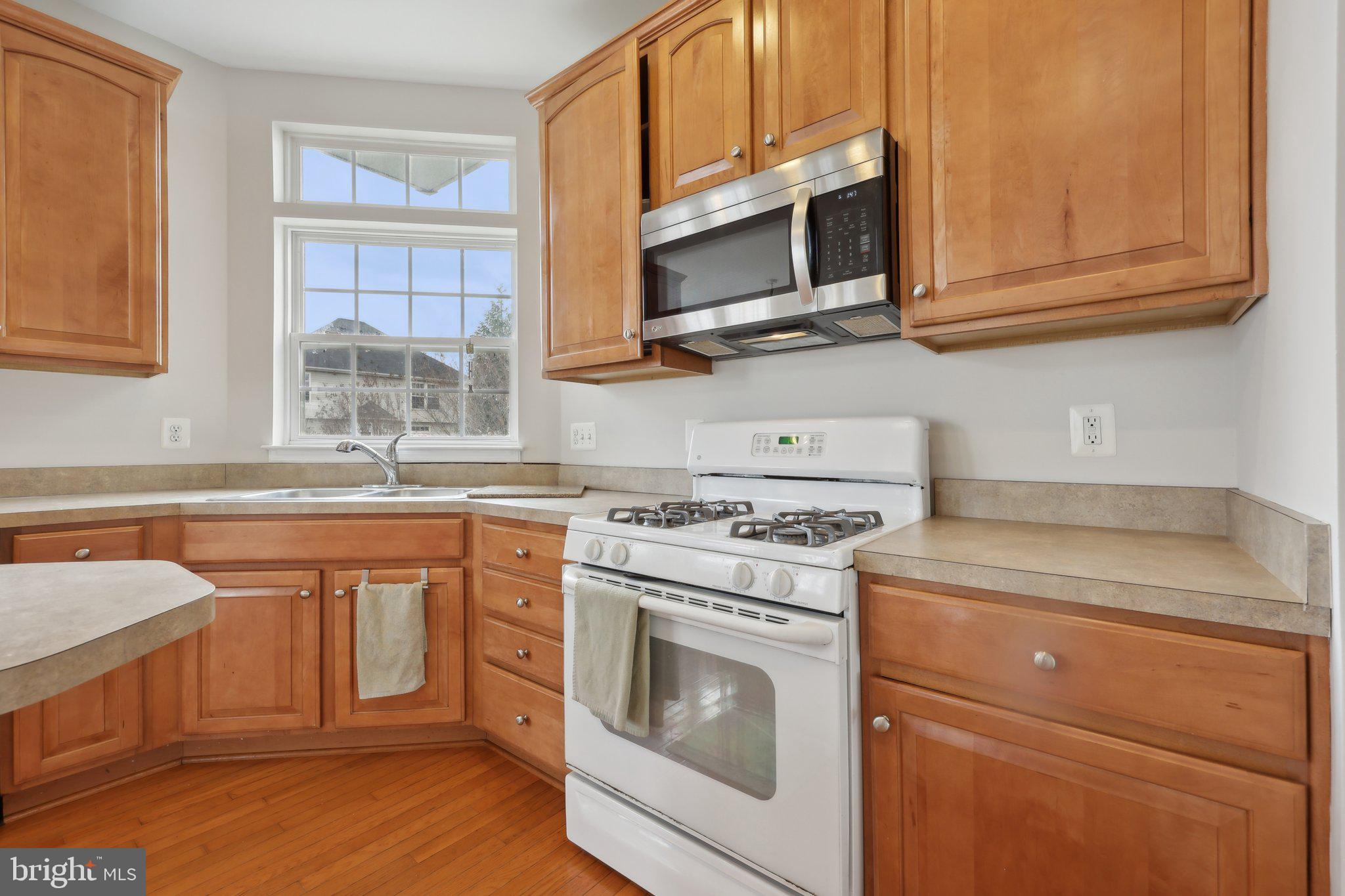 NEW TOWN MEADOWS - Residential