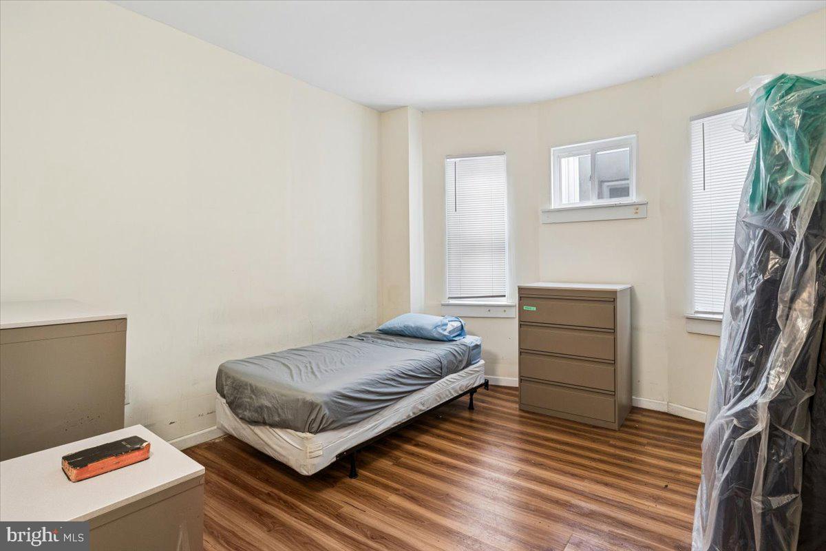 WEST PHILADELPHIA - Residential
