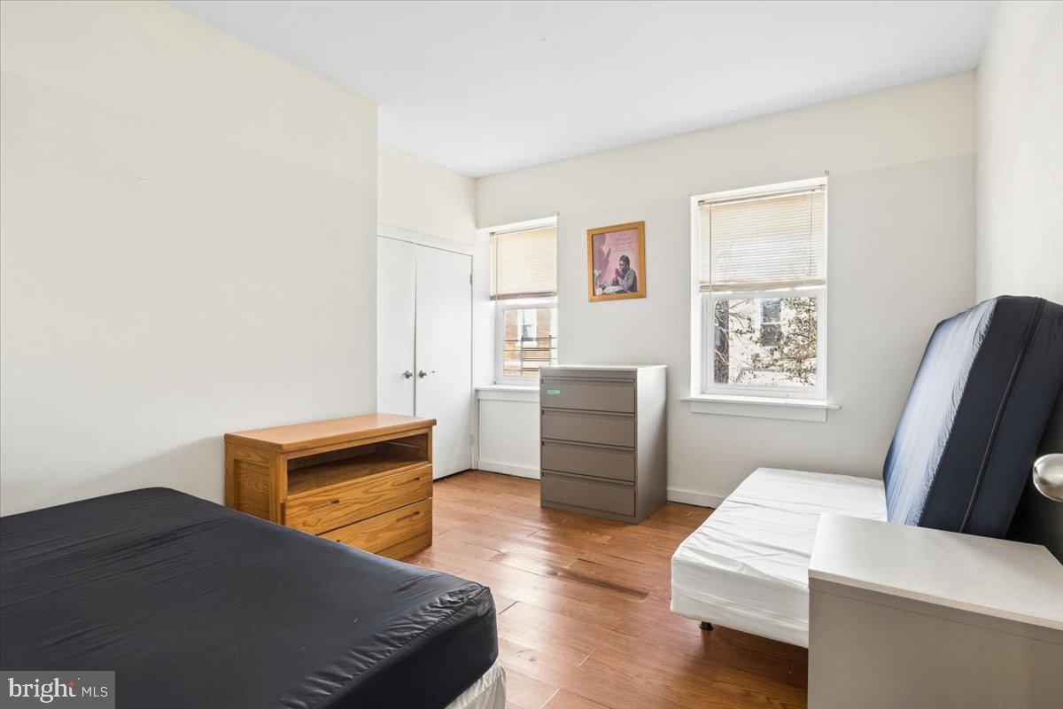 WEST PHILADELPHIA - Residential
