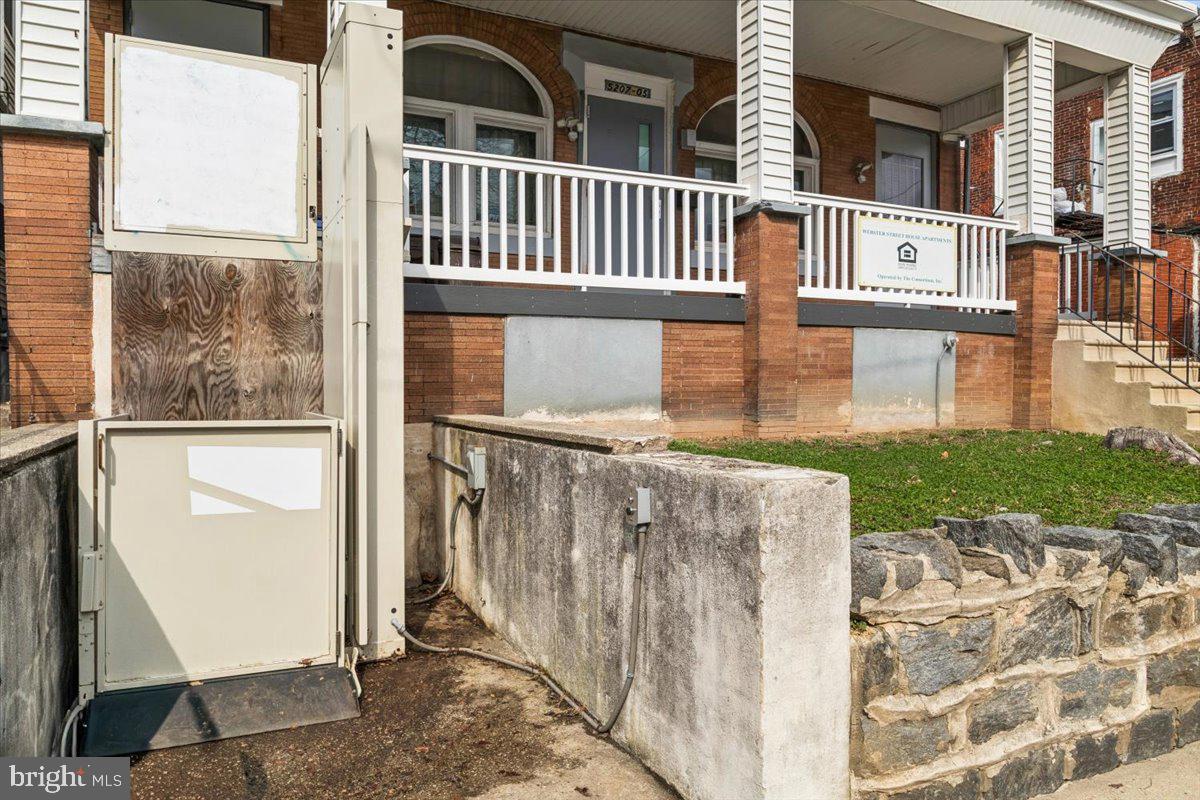 WEST PHILADELPHIA - Residential