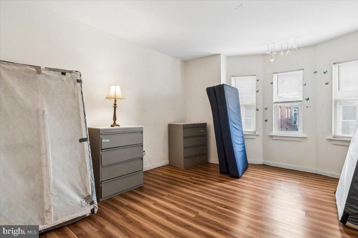 WEST PHILADELPHIA - Residential