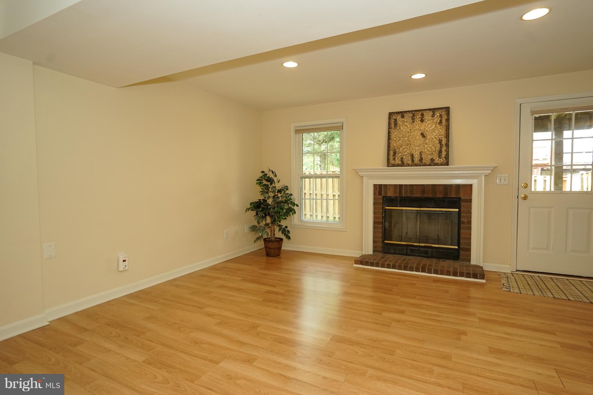 CENTRE RIDGE - Residential