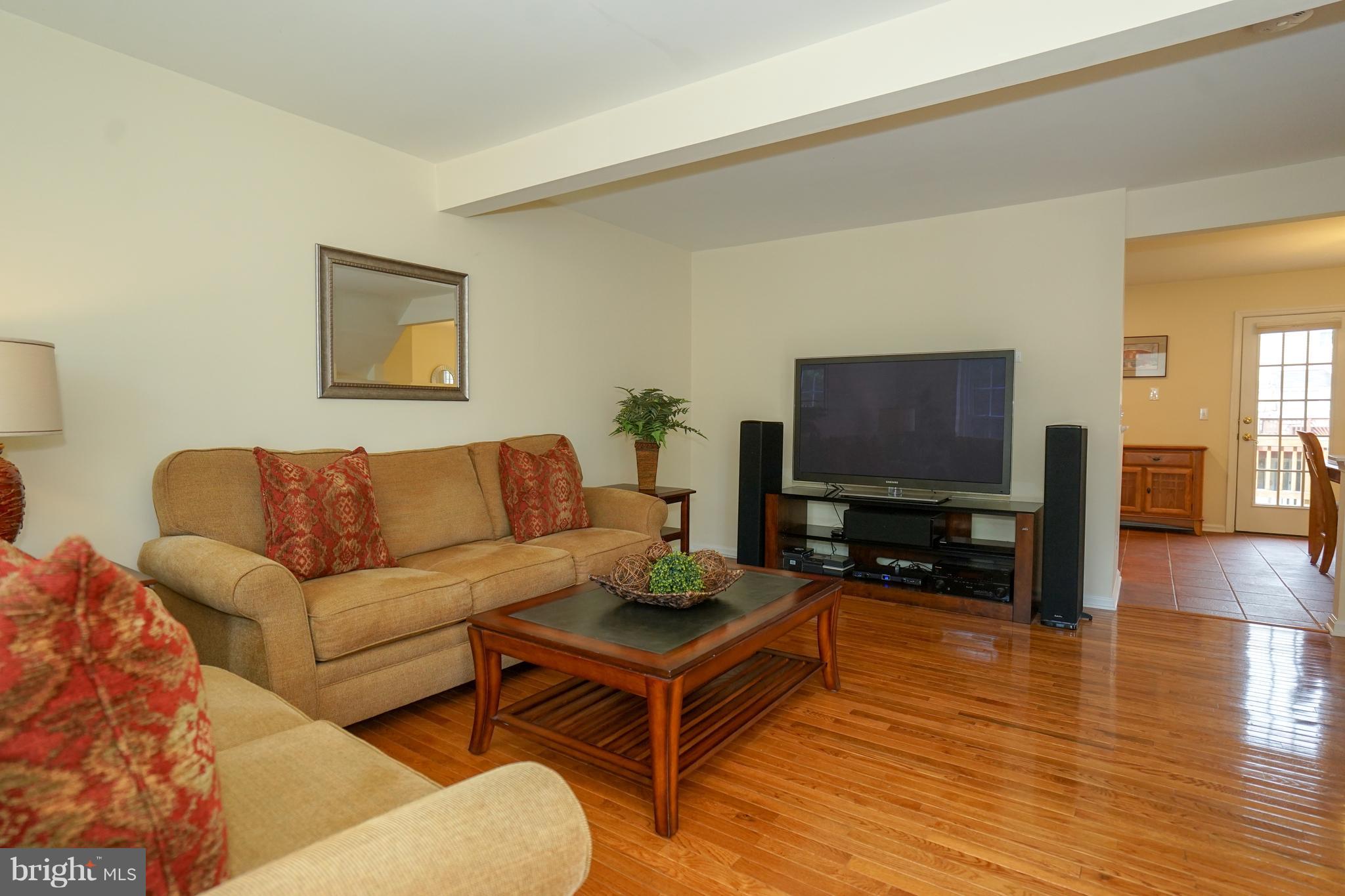 CENTRE RIDGE - Residential