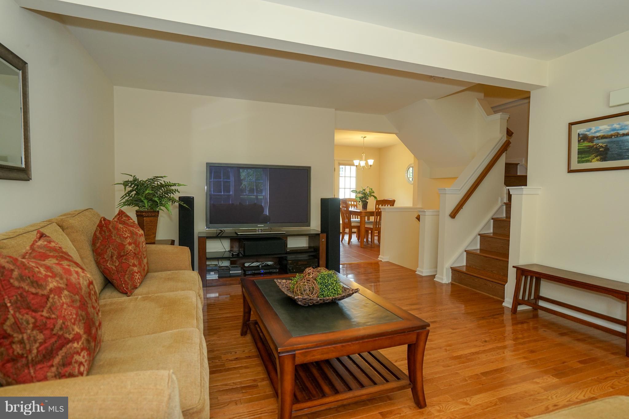 CENTRE RIDGE - Residential