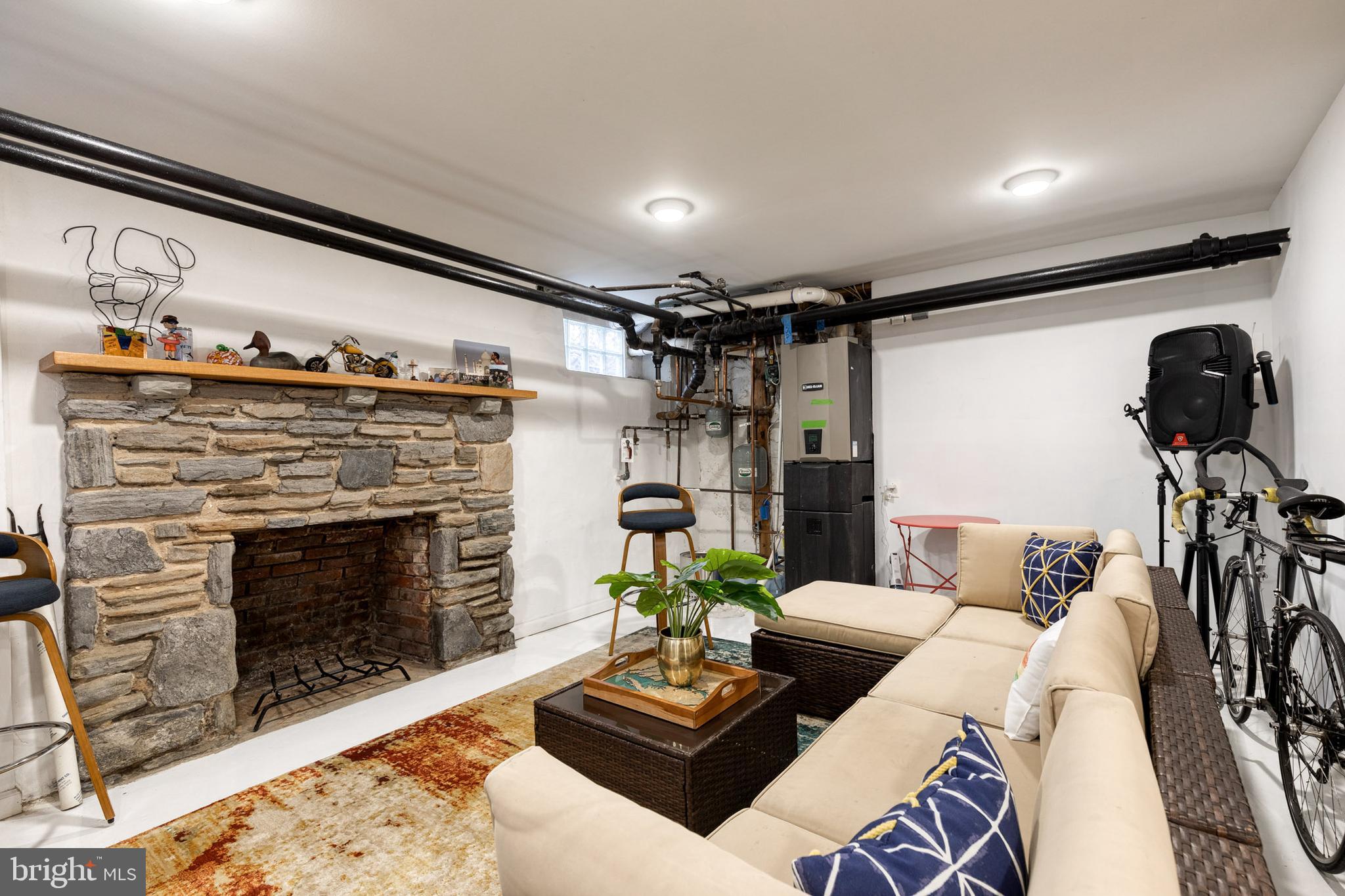 ORIGINAL NORTHWOOD - Residential