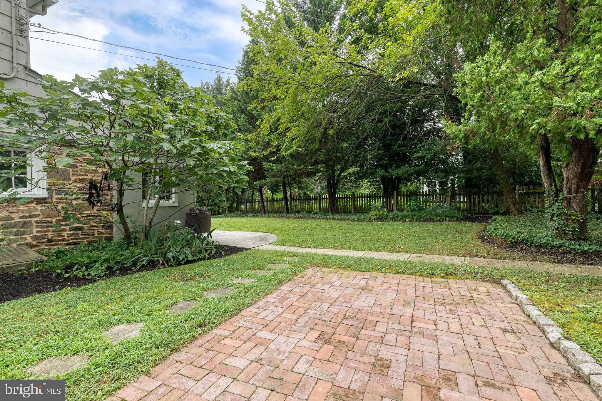 ORIGINAL NORTHWOOD - Residential