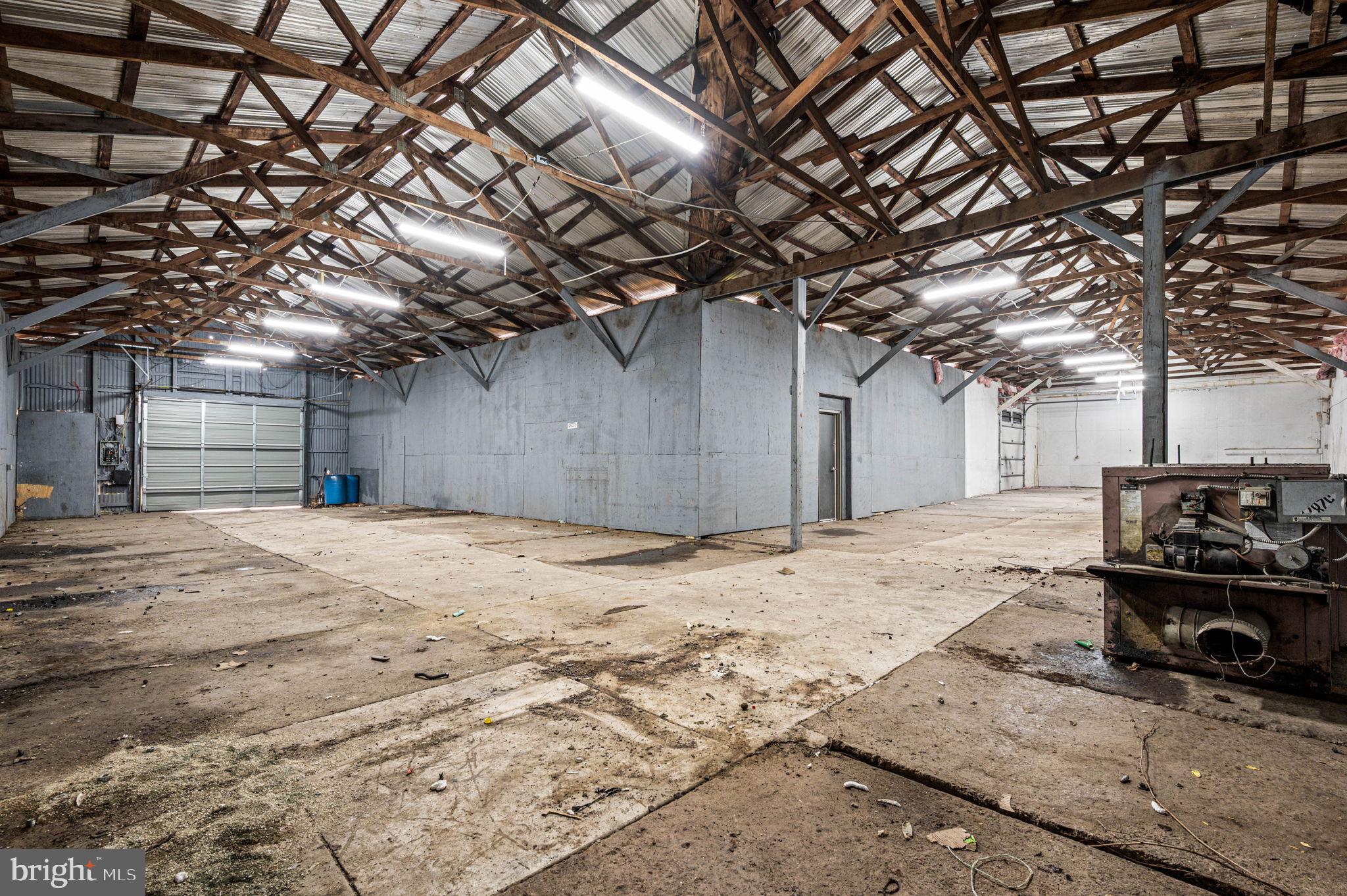 4220-4224 HOLMESBURG AVENUE