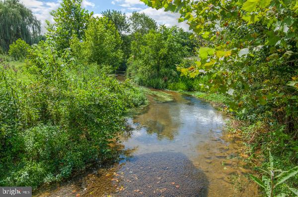 BIG SPRING FARM - Residential