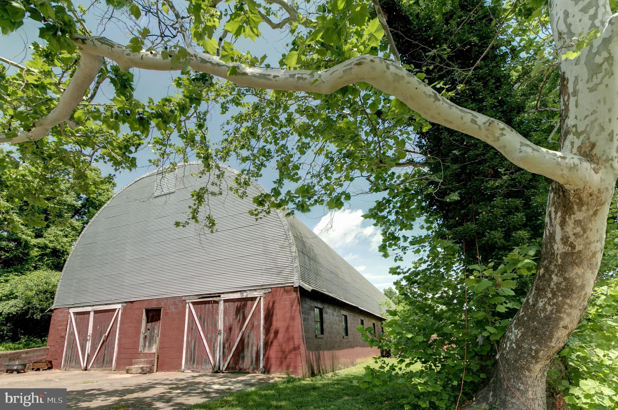 BIG SPRING FARM - Residential