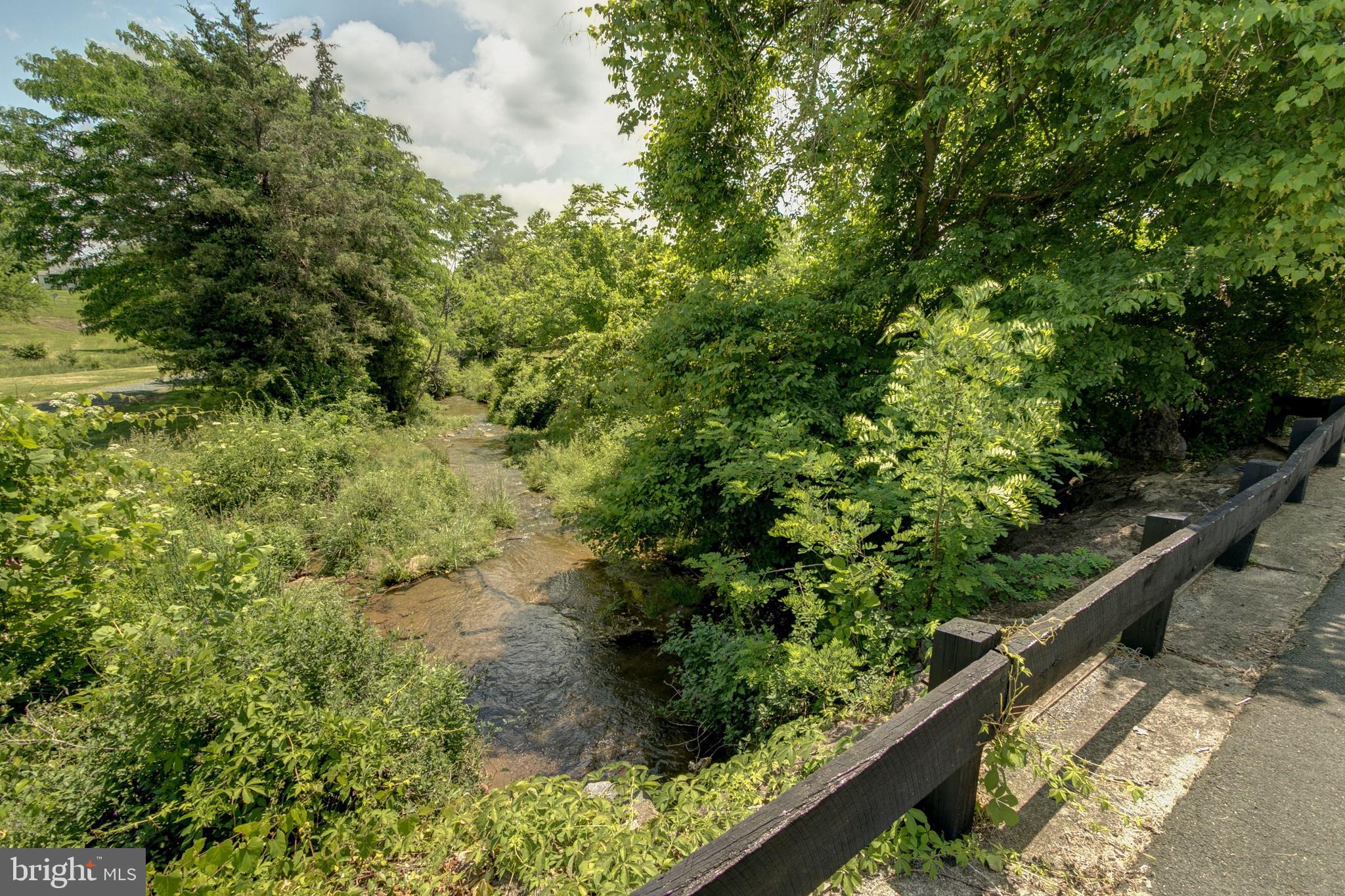 BIG SPRING FARM - Residential