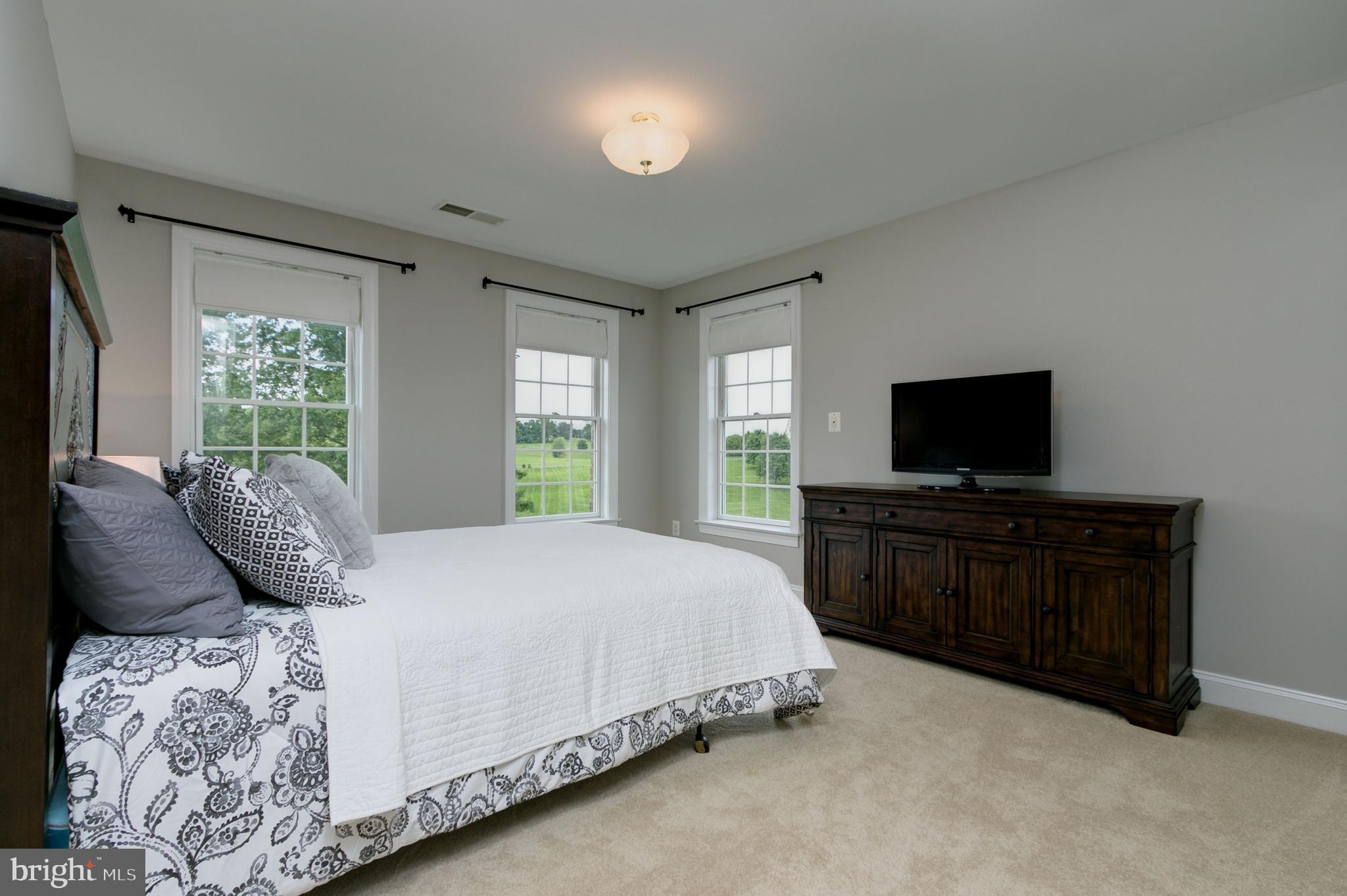 BIG SPRING FARM - Residential