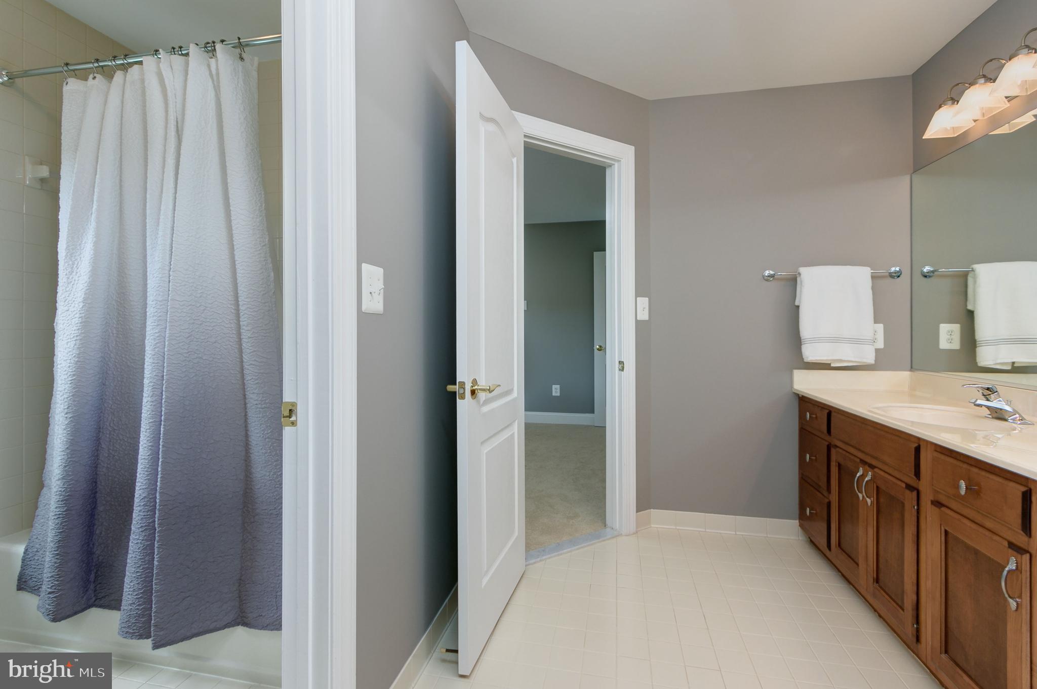 BIG SPRING FARM - Residential