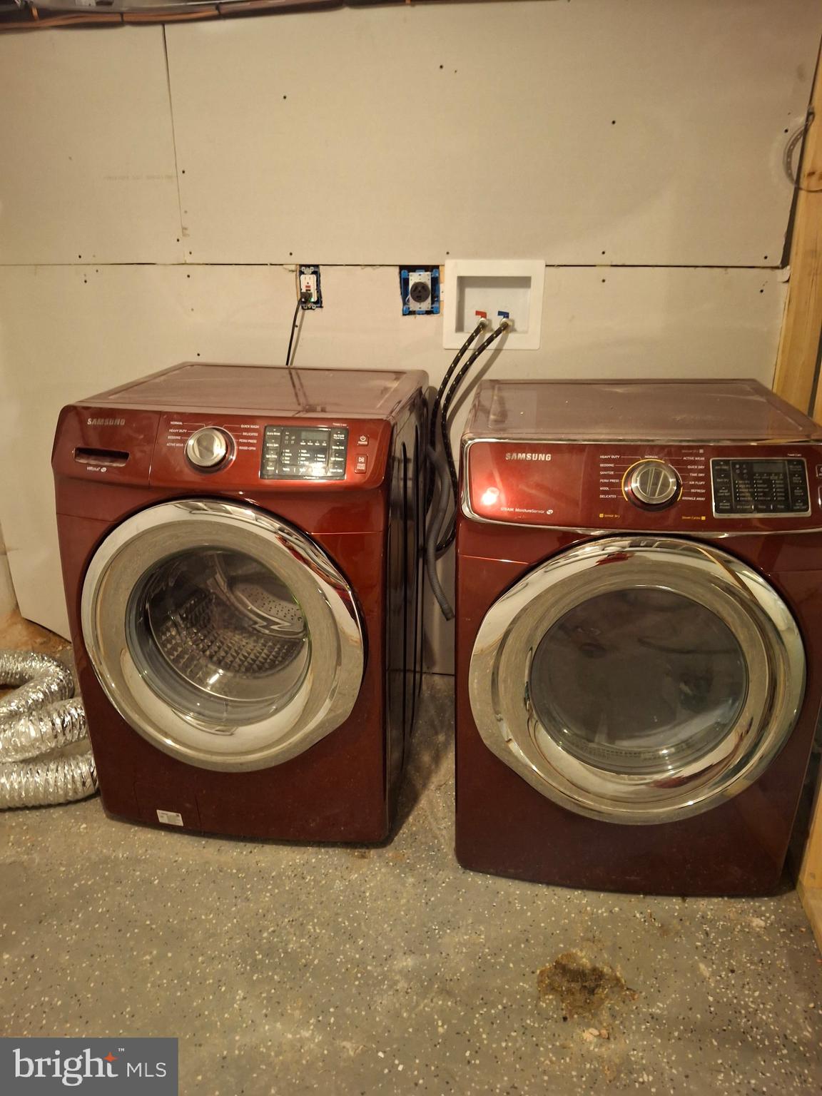 HOPKINS - Residential