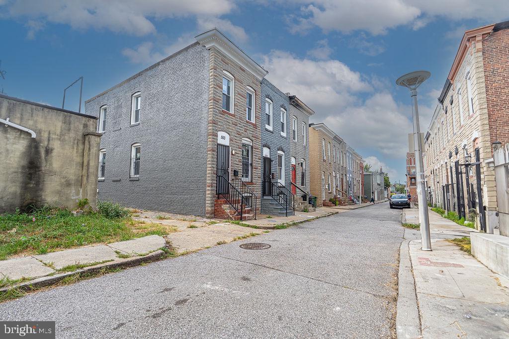 HOPKINS - Residential