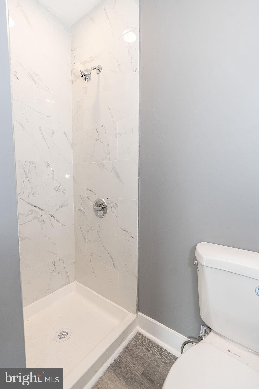 HOPKINS - Residential