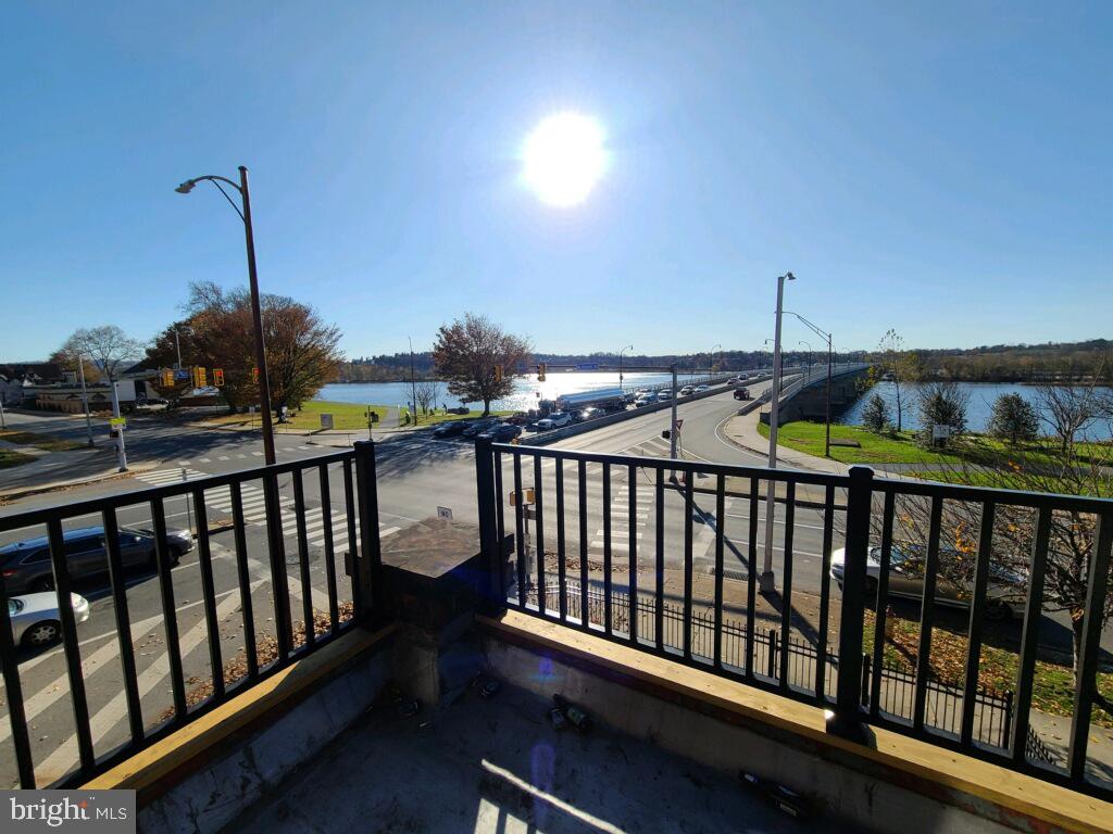 HARRISBURG CITY - Residential Lease