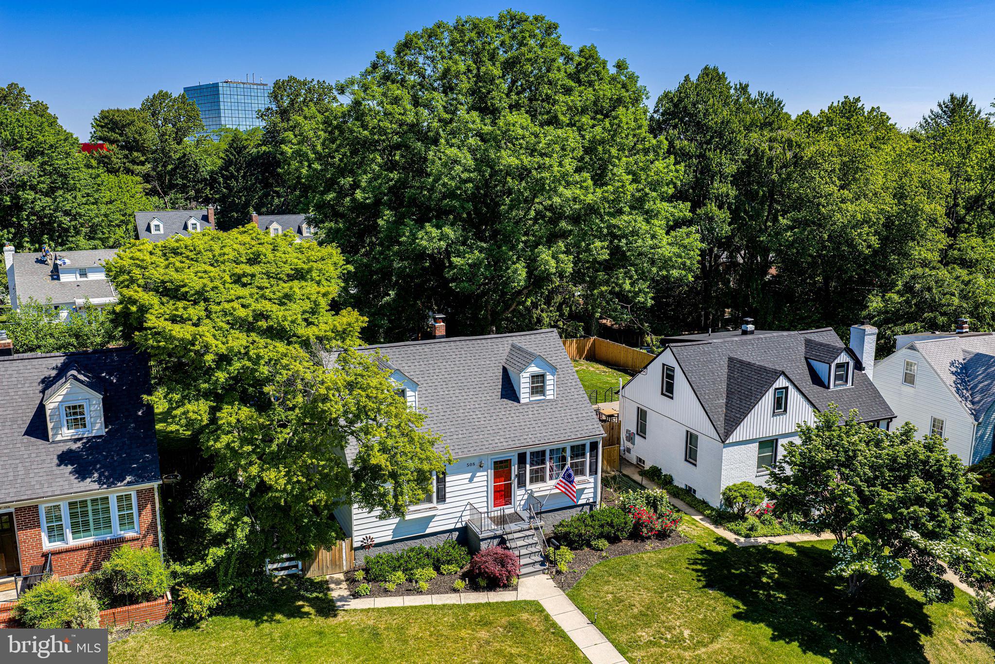 508 OVERCREST ROAD