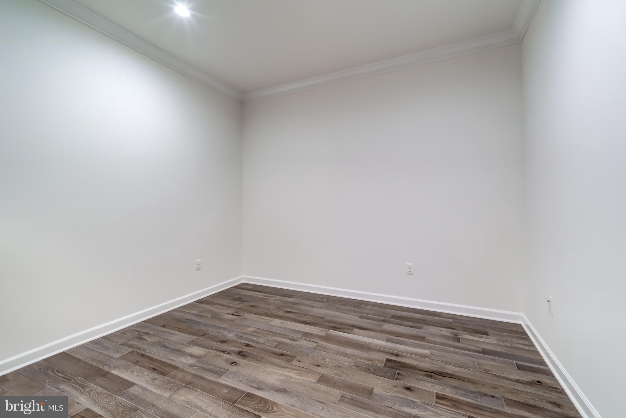 AVONLEA - Residential Lease