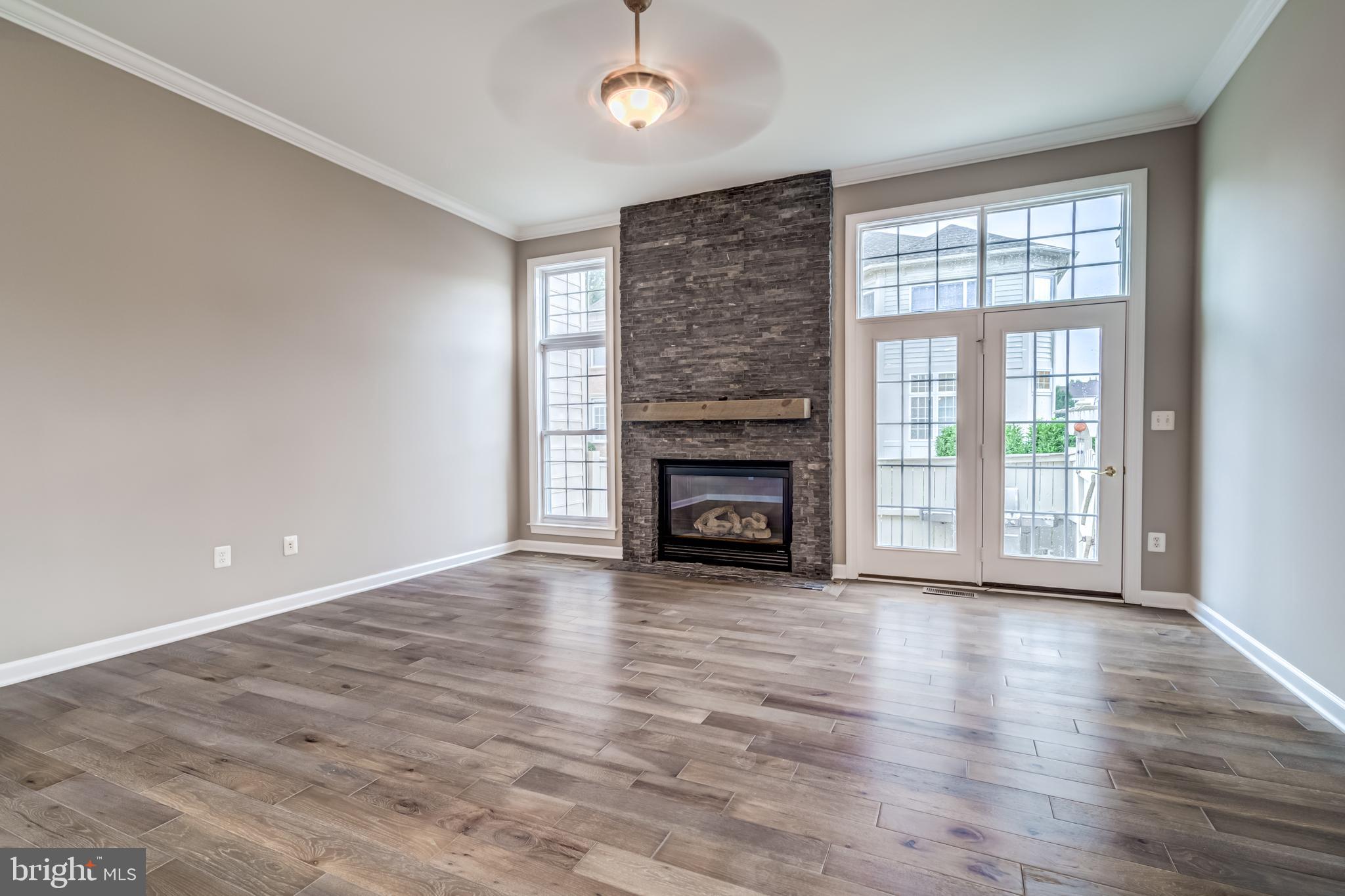 AVONLEA - Residential Lease