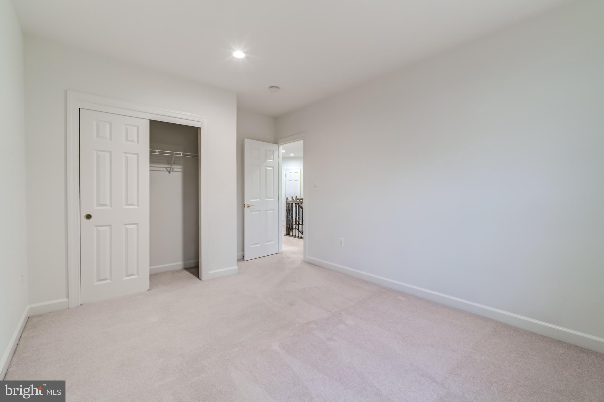 AVONLEA - Residential Lease