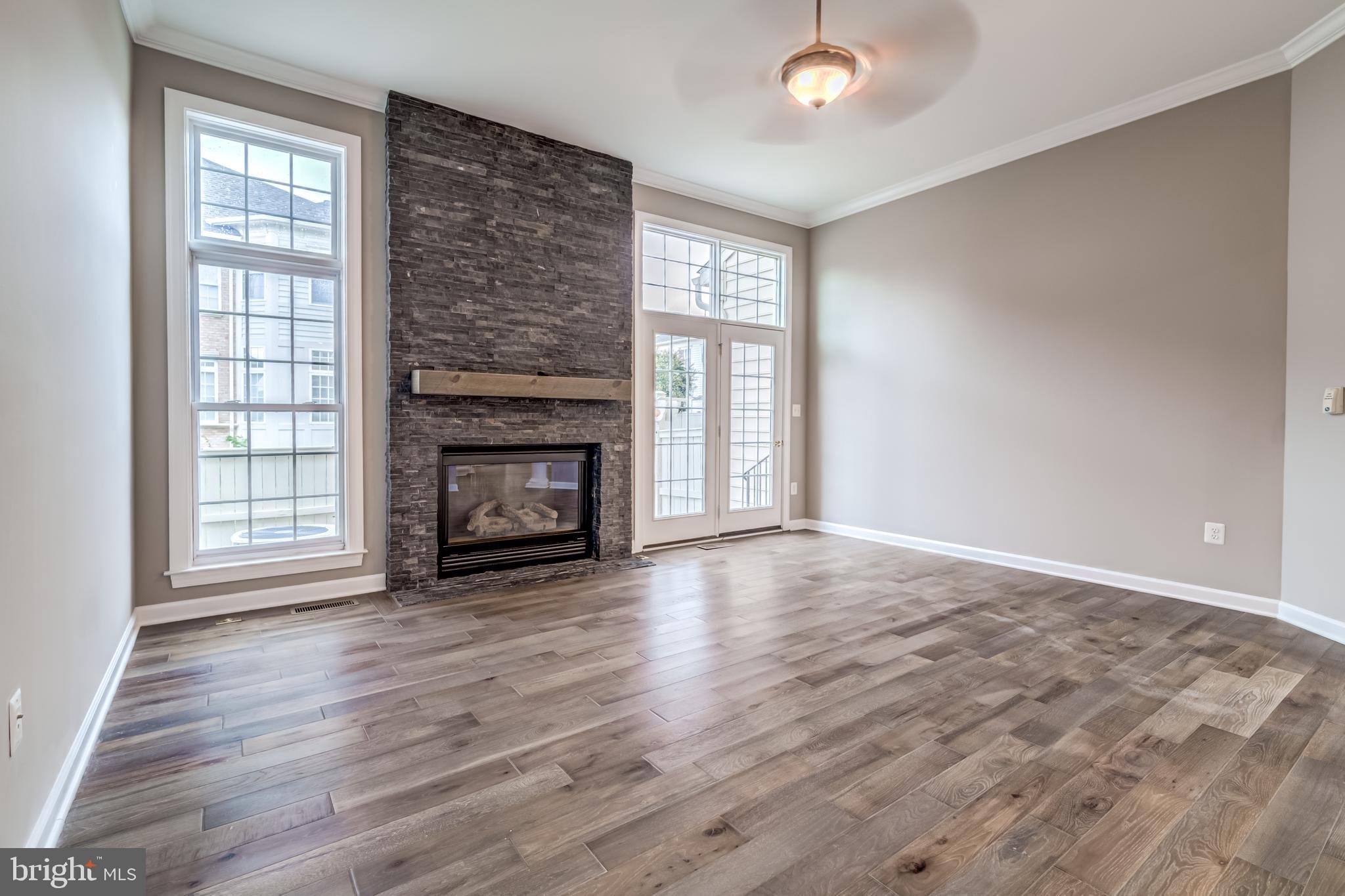 AVONLEA - Residential Lease