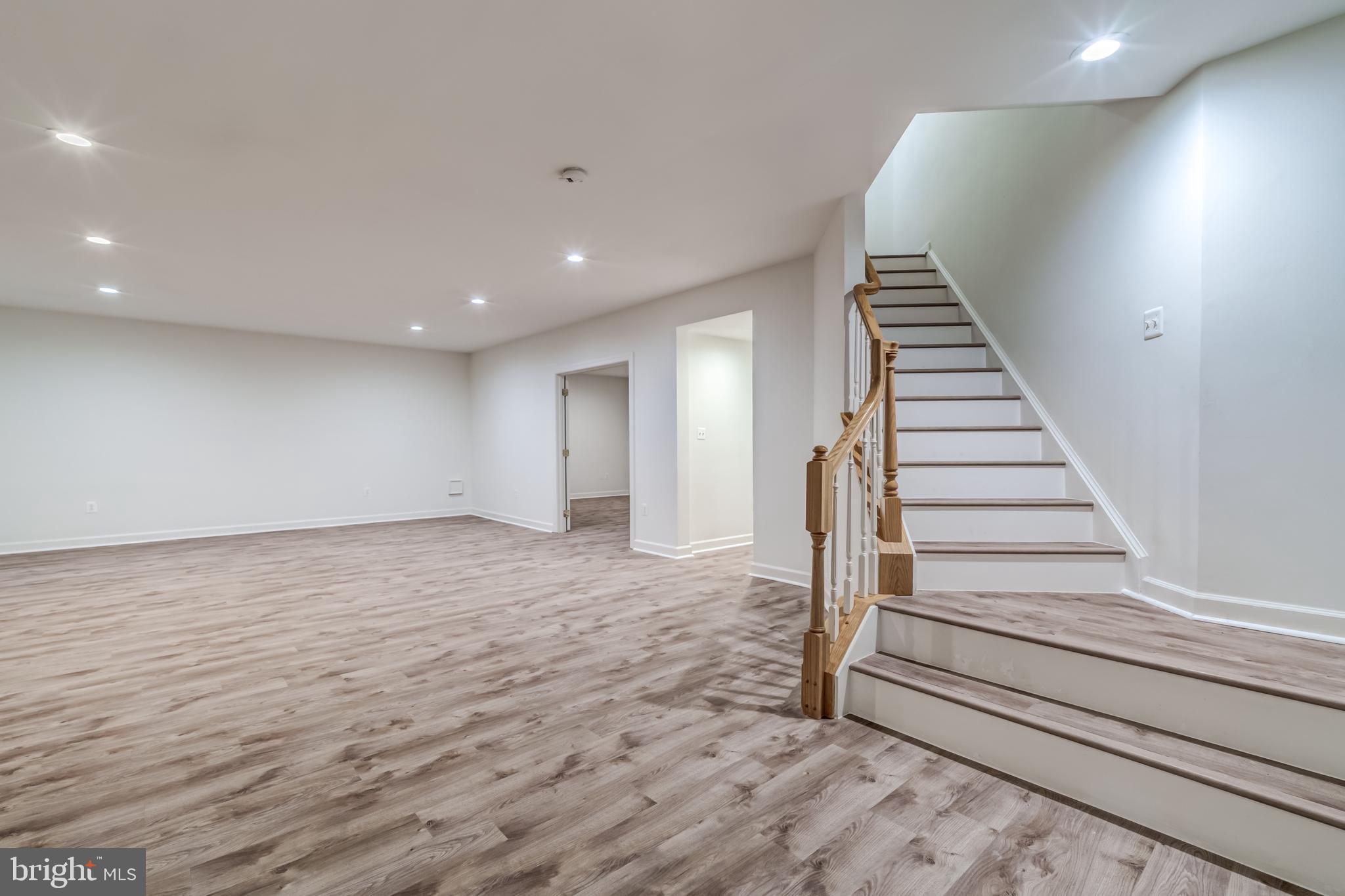 AVONLEA - Residential Lease