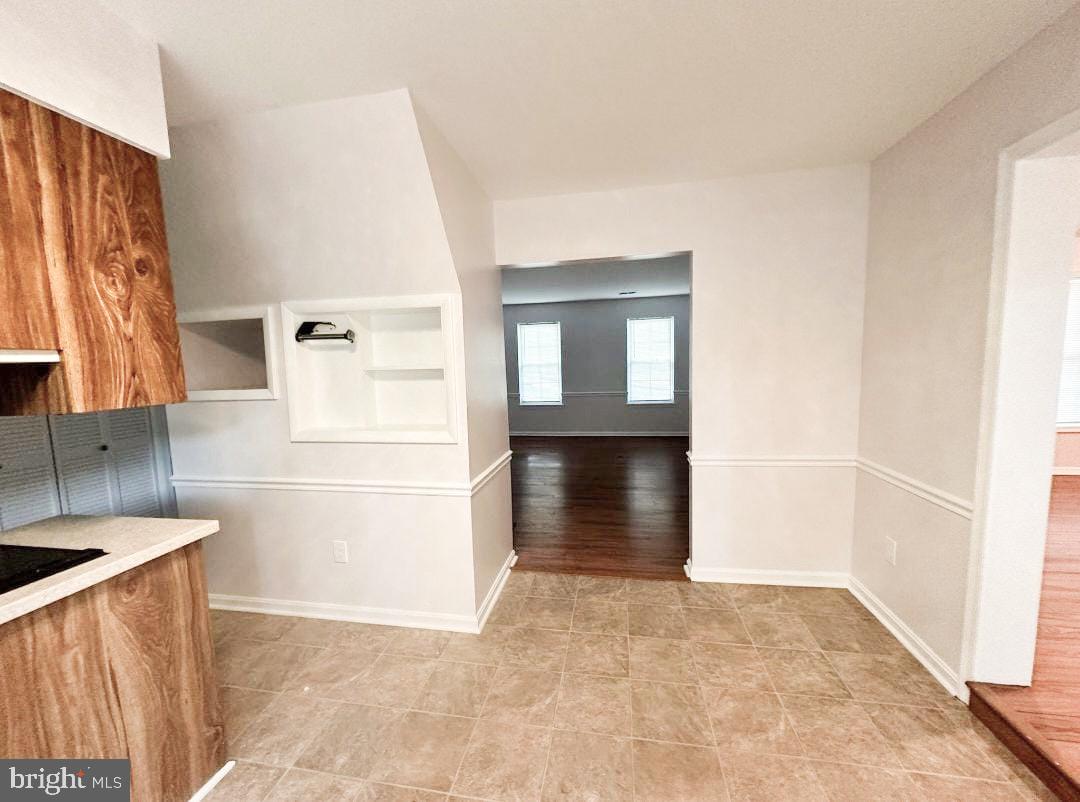 ST CHARLES HUNTINGTON - Residential Lease