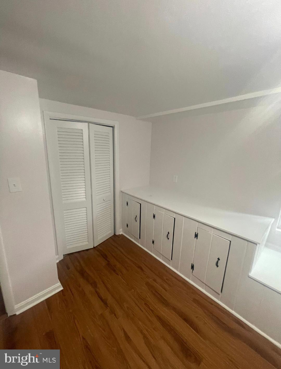 ST CHARLES HUNTINGTON - Residential Lease