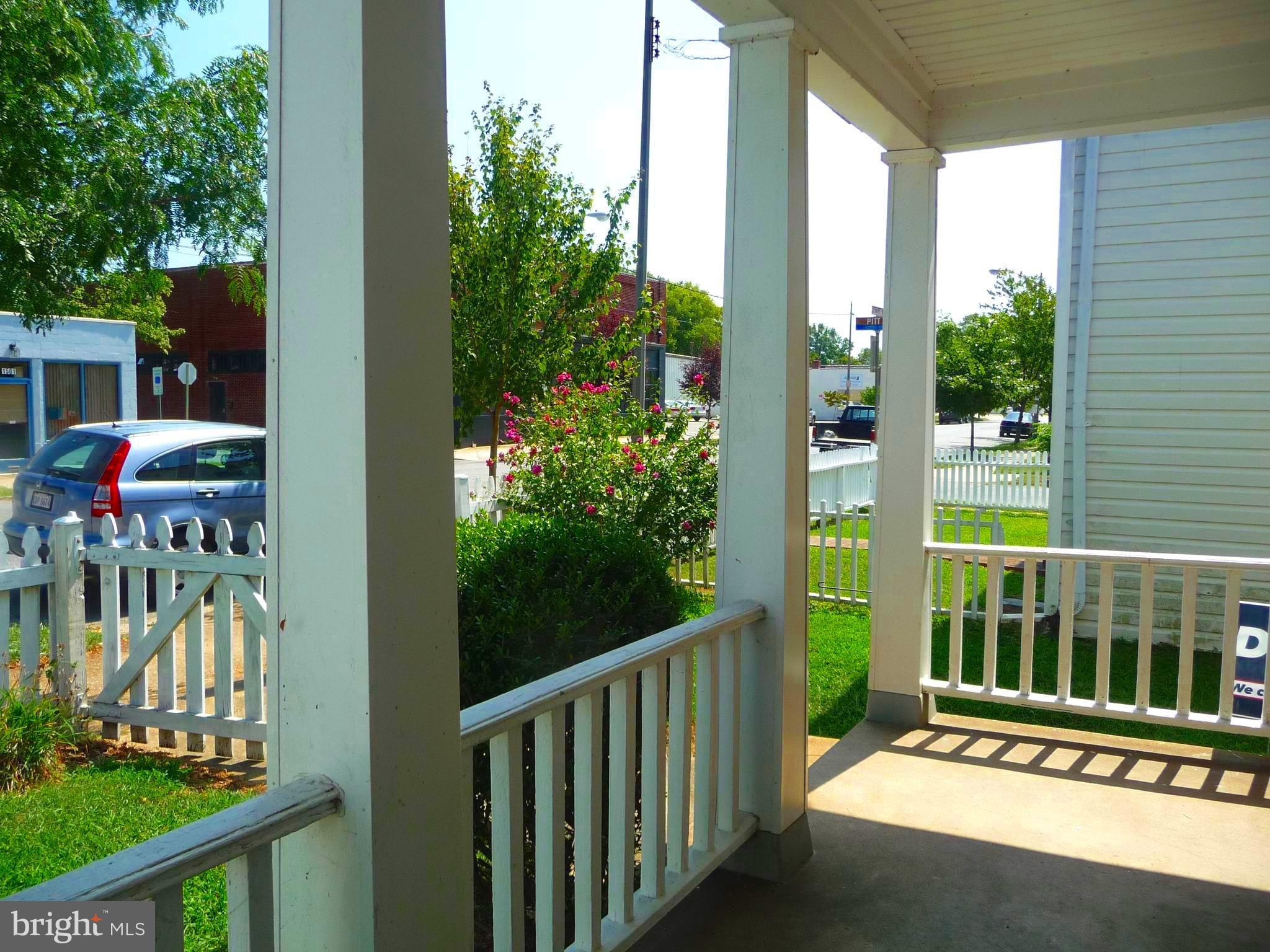 FREDERICKSBURG CITY - Residential Lease