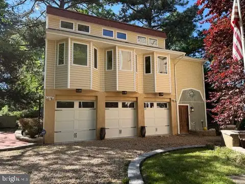 MLS: MDCH2048300