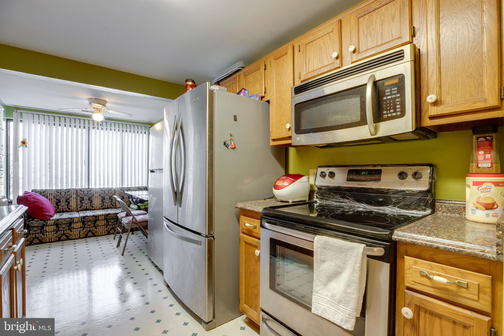 FARMINGDALE - Residential