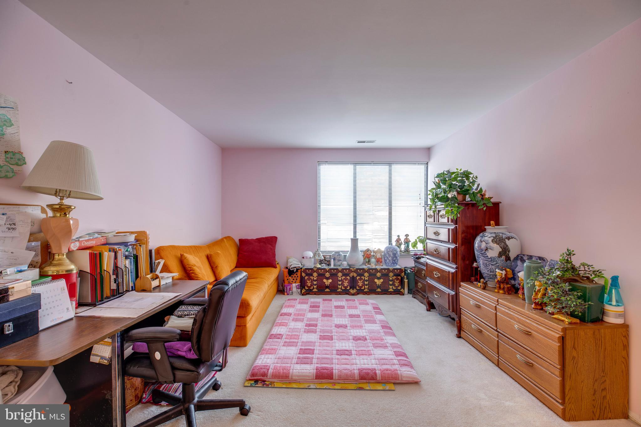 FARMINGDALE - Residential