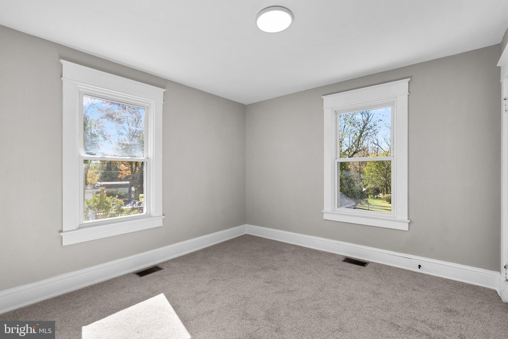 DAMASCUS OUTSIDE - Residential