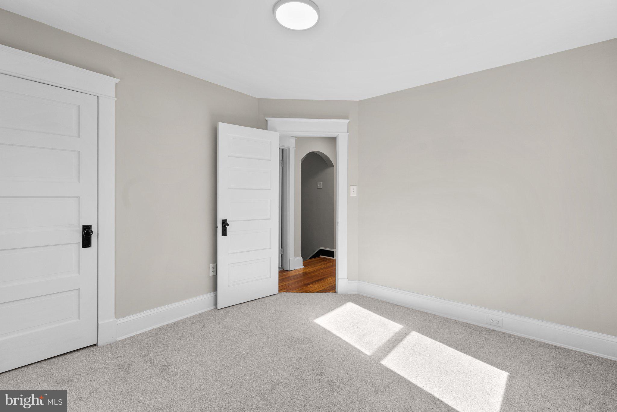 DAMASCUS OUTSIDE - Residential