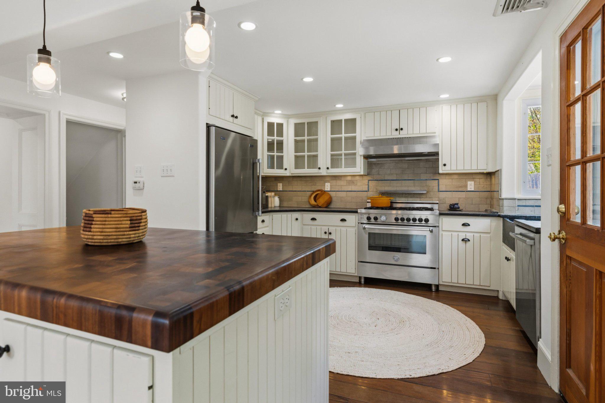 ELKINS PARK - Residential