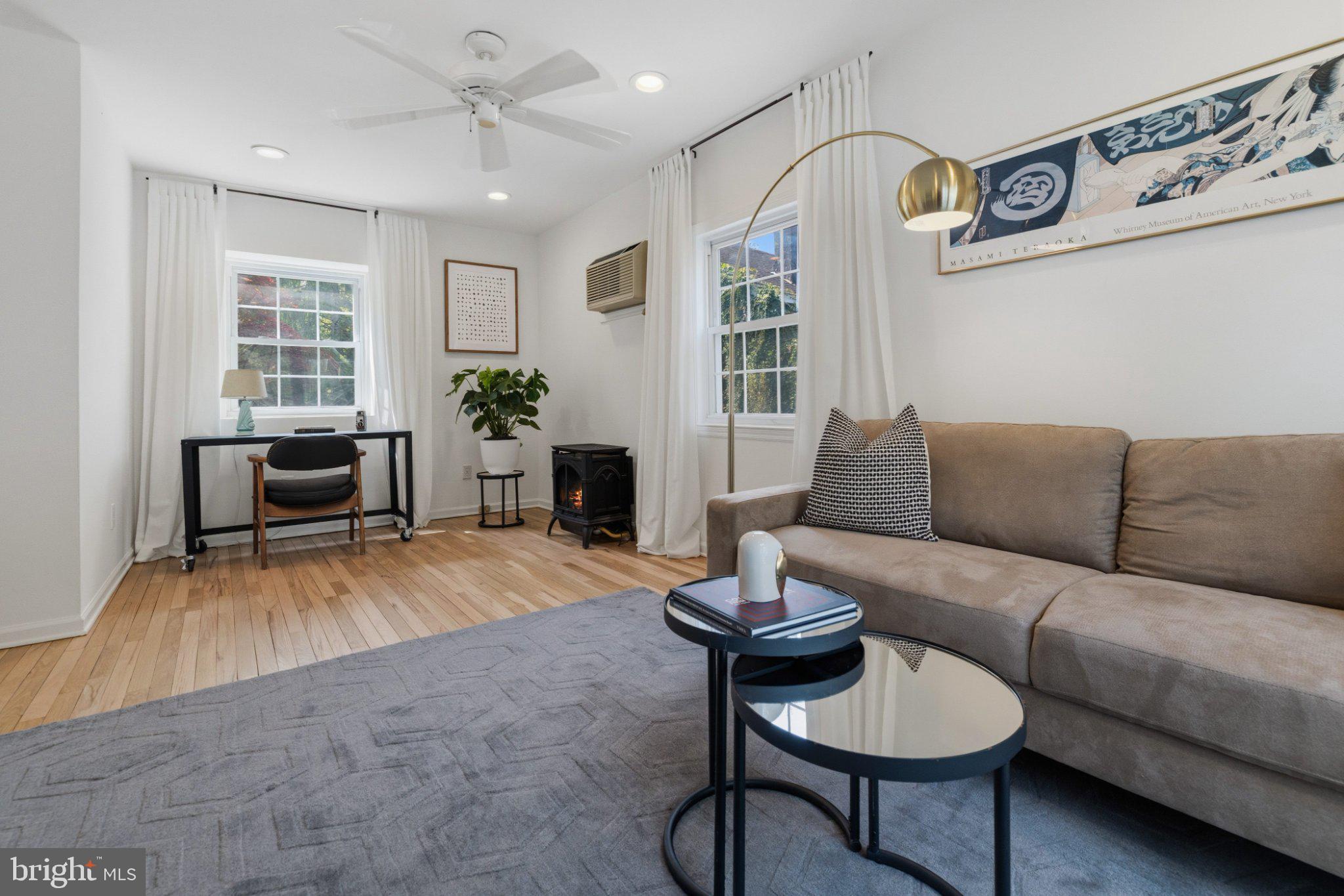 ELKINS PARK - Residential