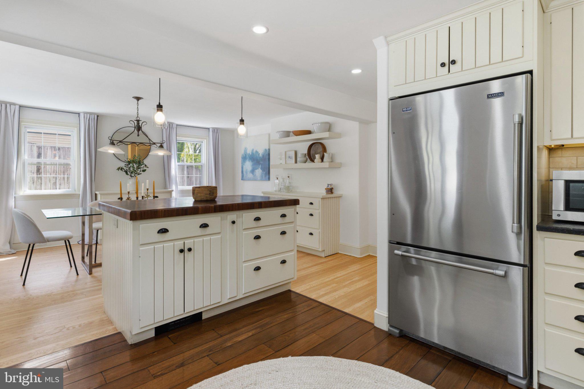 ELKINS PARK - Residential