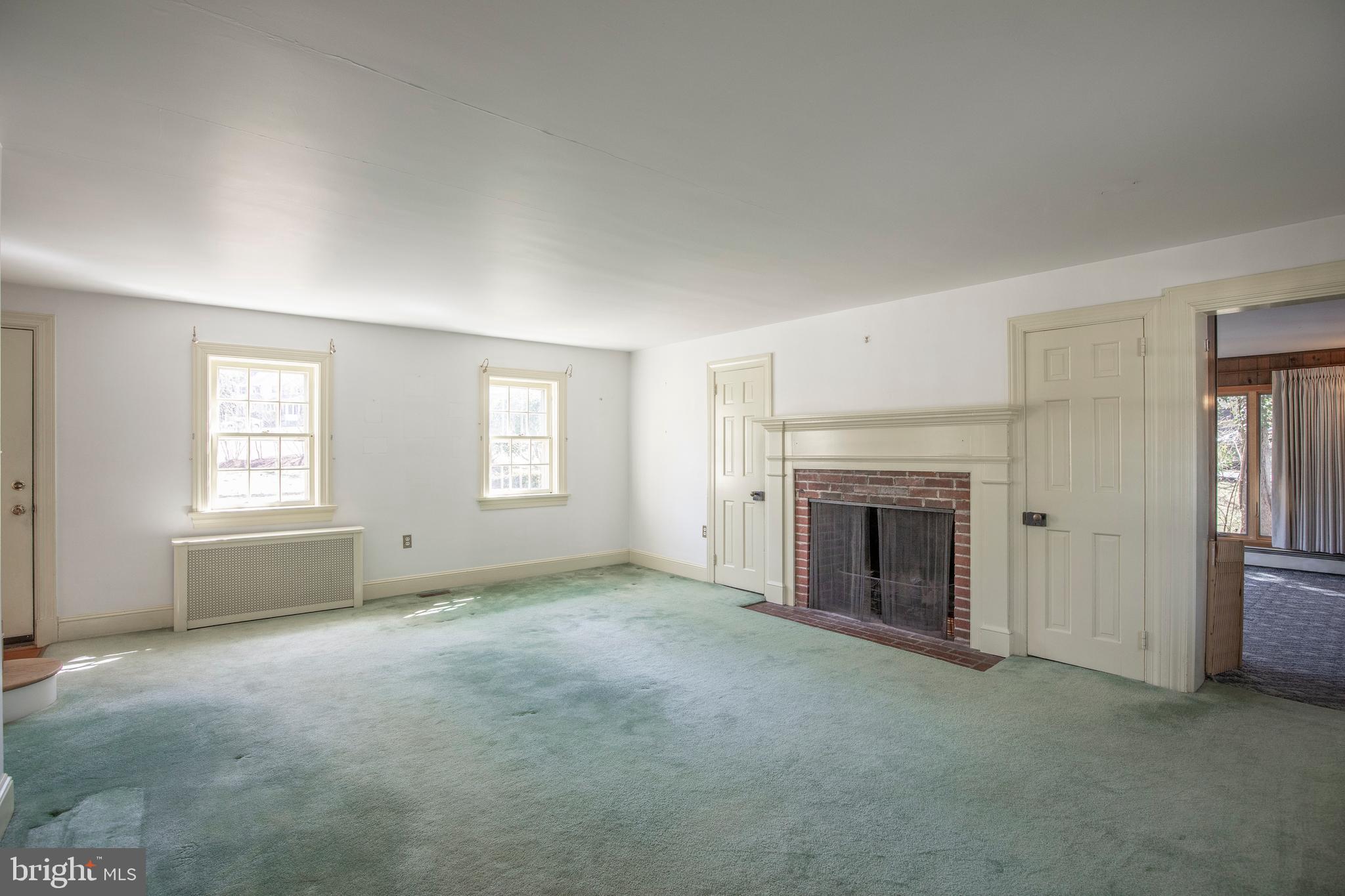 WEST ACRES - Residential