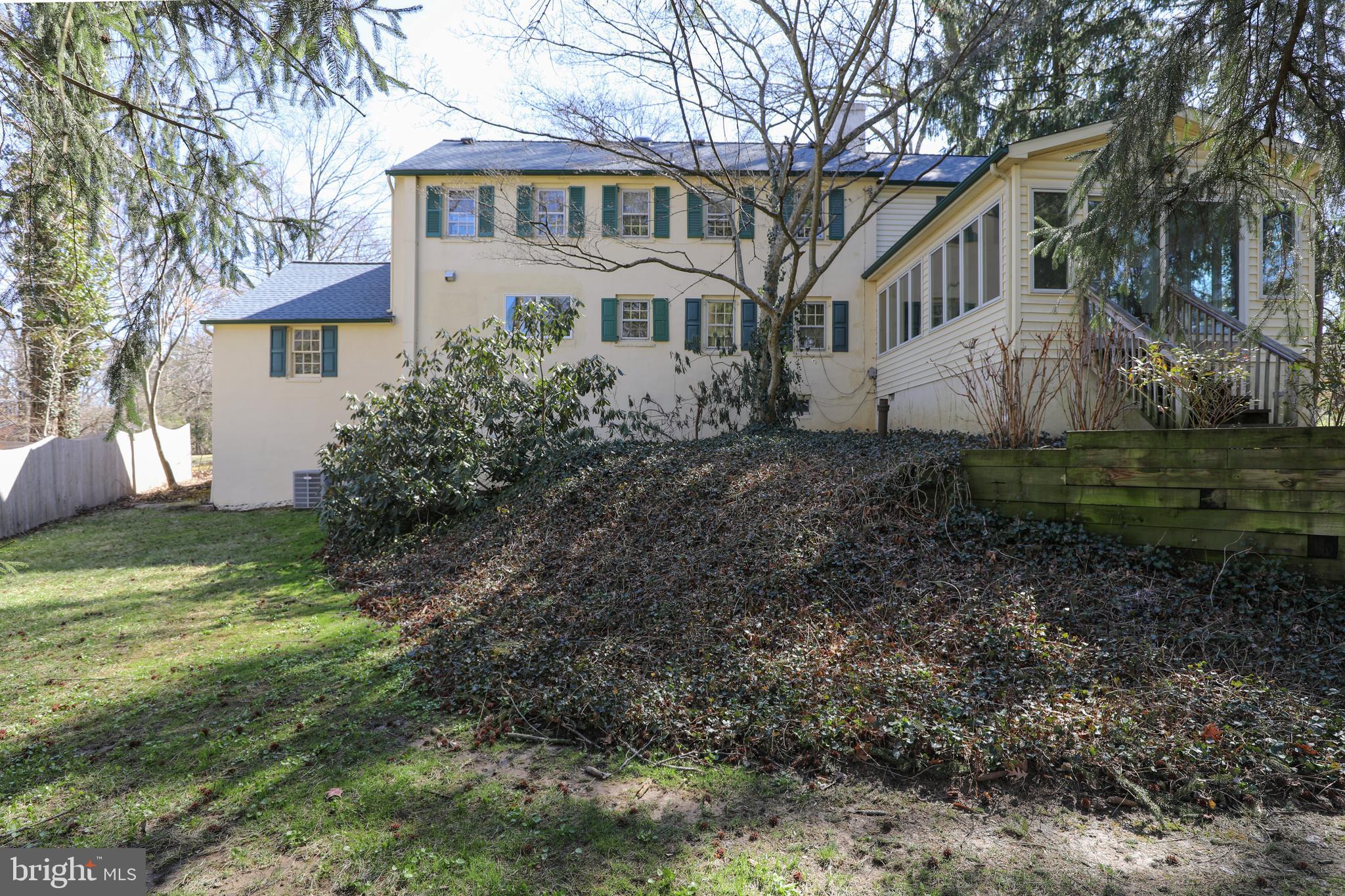 WEST ACRES - Residential