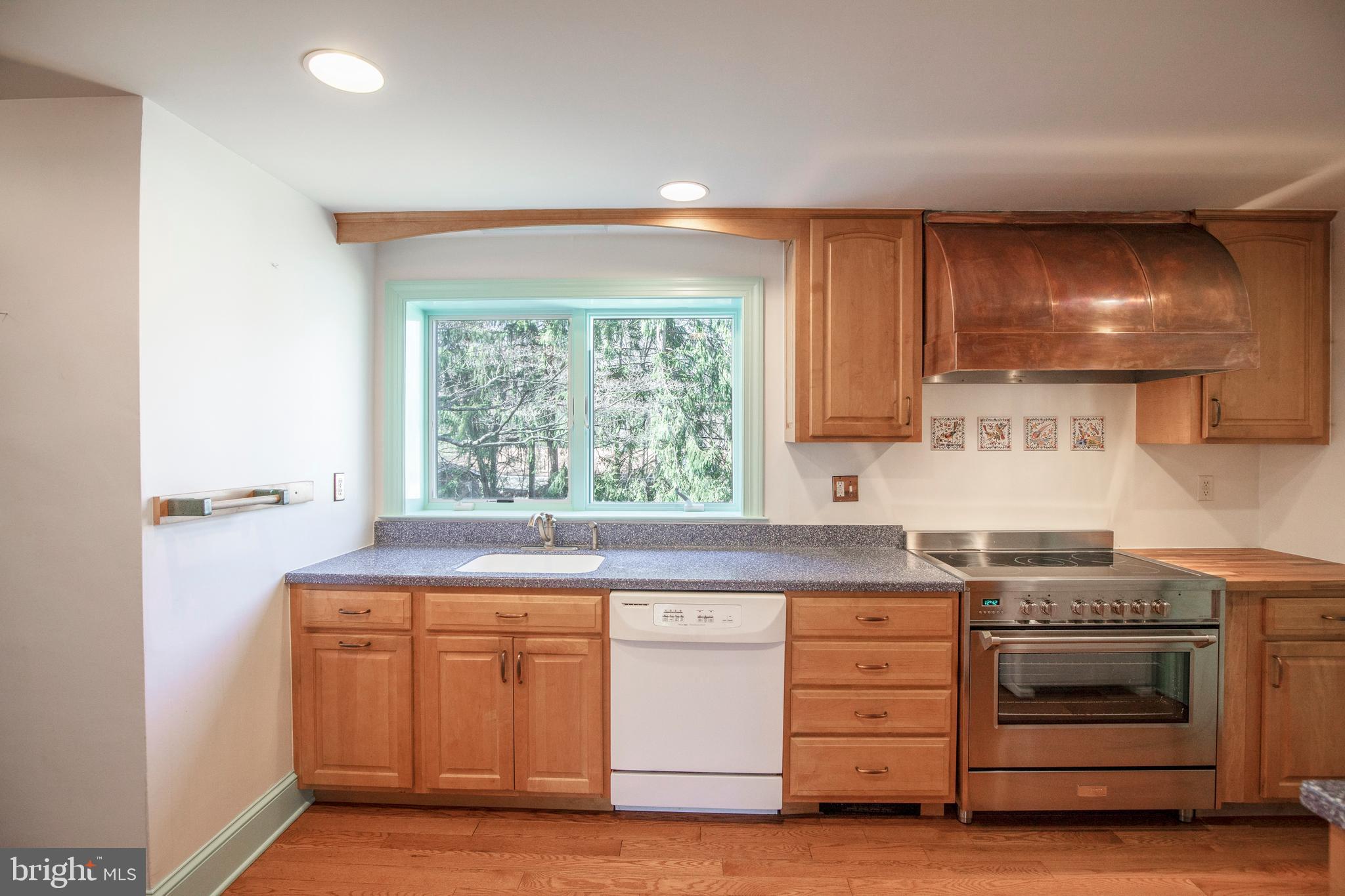 WEST ACRES - Residential