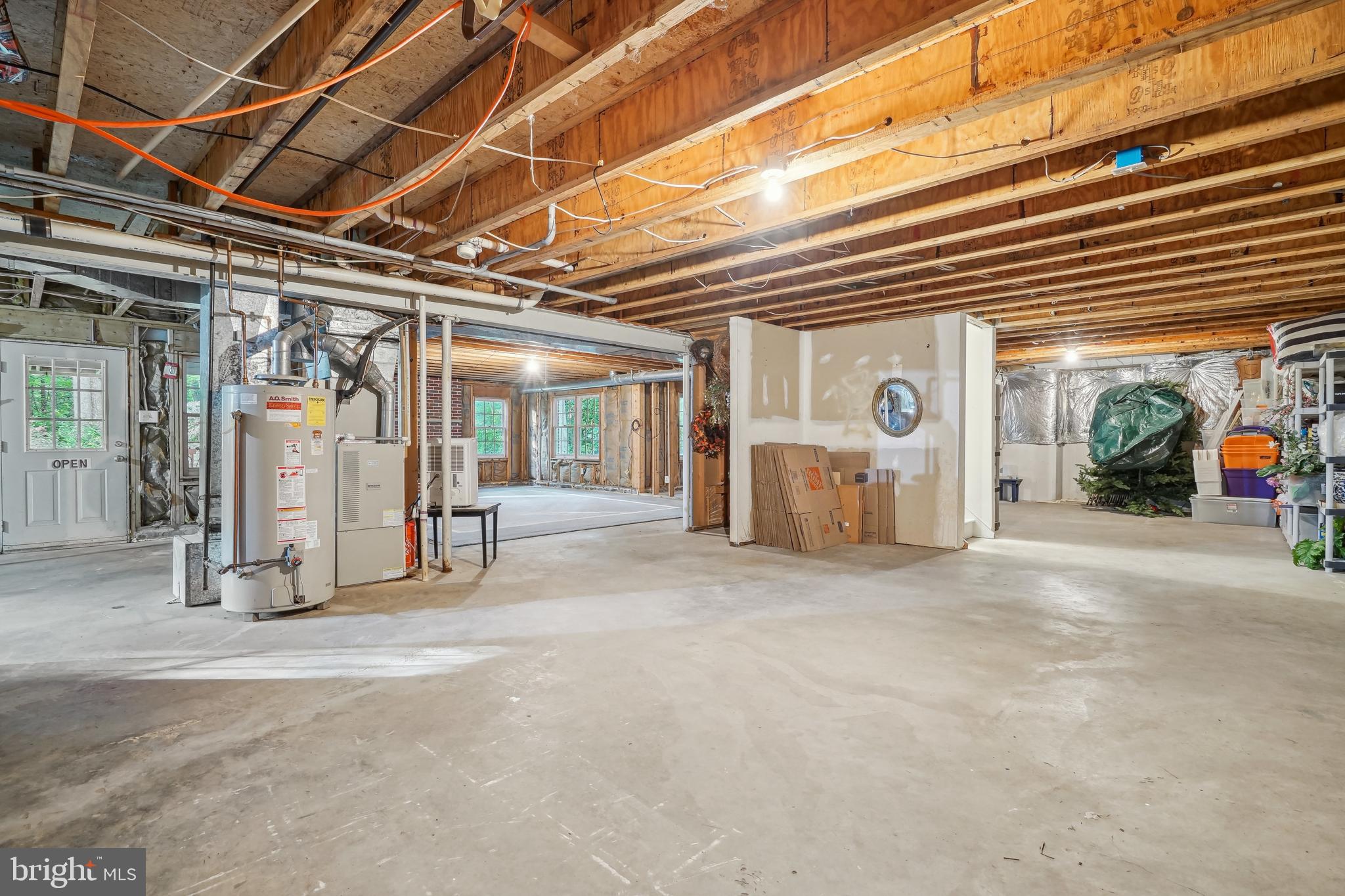 PINE RIDGE - Residential