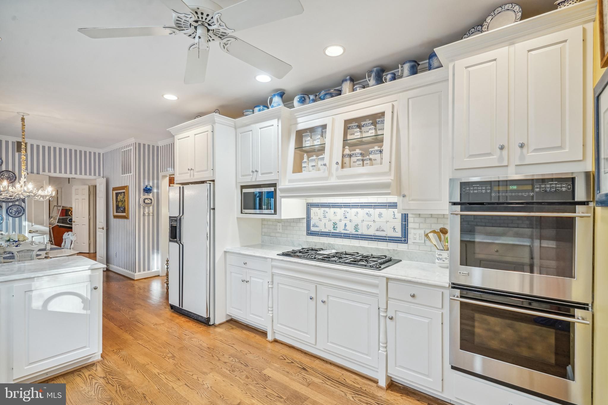 PINE RIDGE - Residential