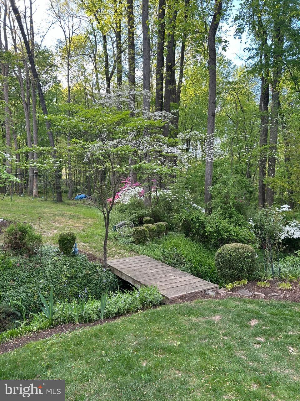 PINE RIDGE - Residential