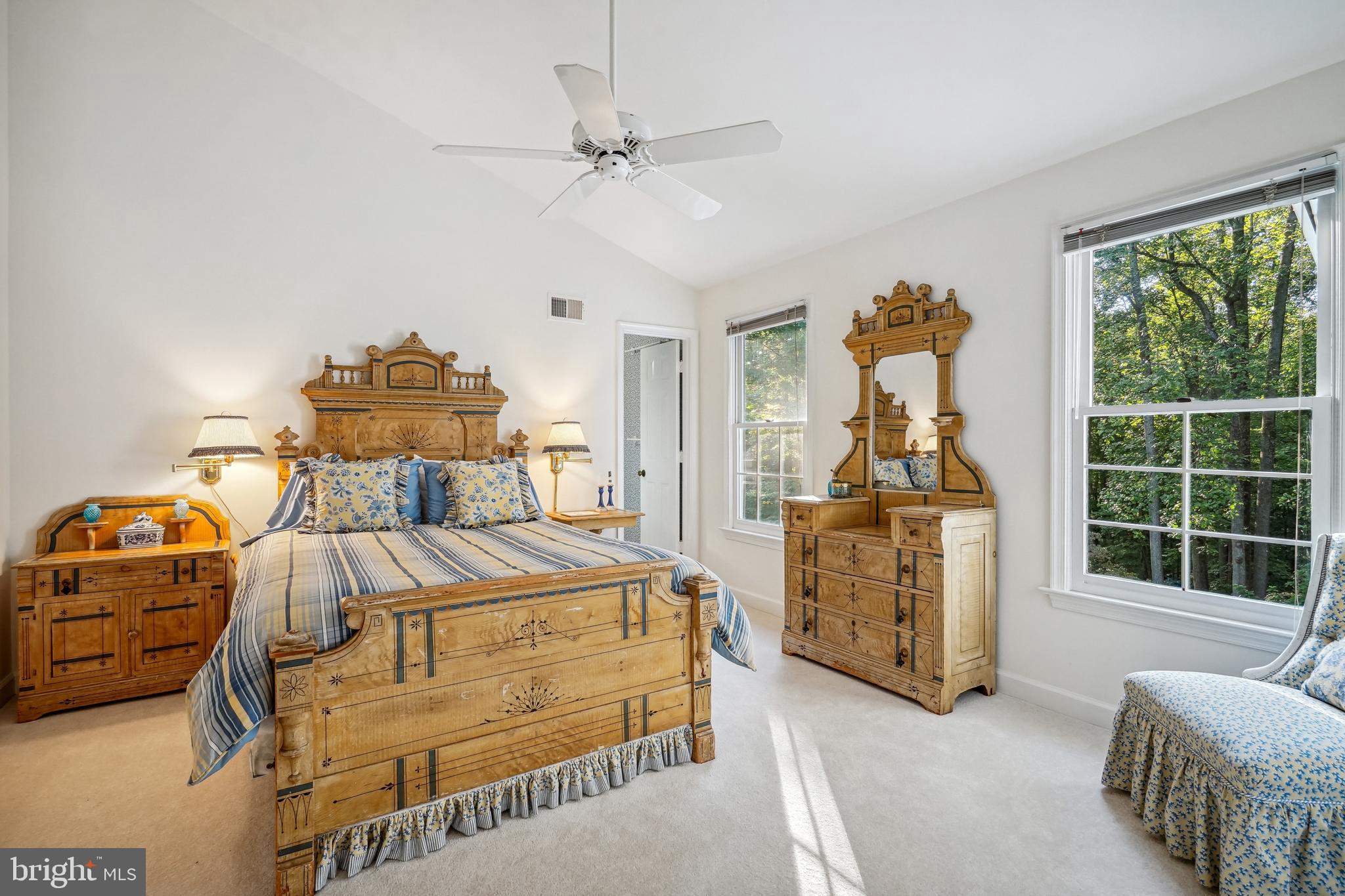 PINE RIDGE - Residential